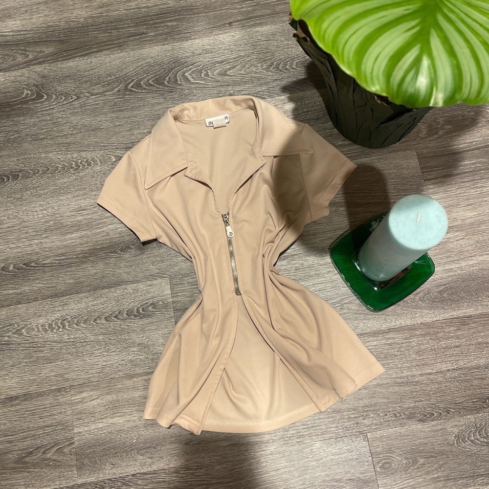 HALF ZIP TOP